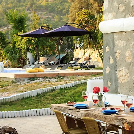 Islamlar Sleeps 4 Pool Air Con Wifi Villa